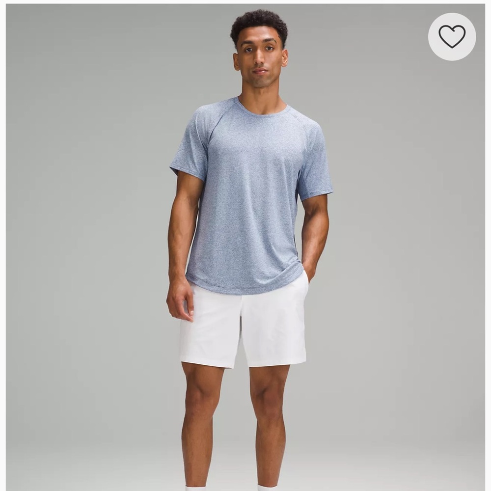 Lululemon men’s tee shirt